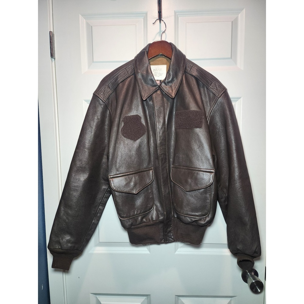 Vintage Avirex Type A-2 Leather Flight Jacket 80s Bomber Mens 40R Made in USA